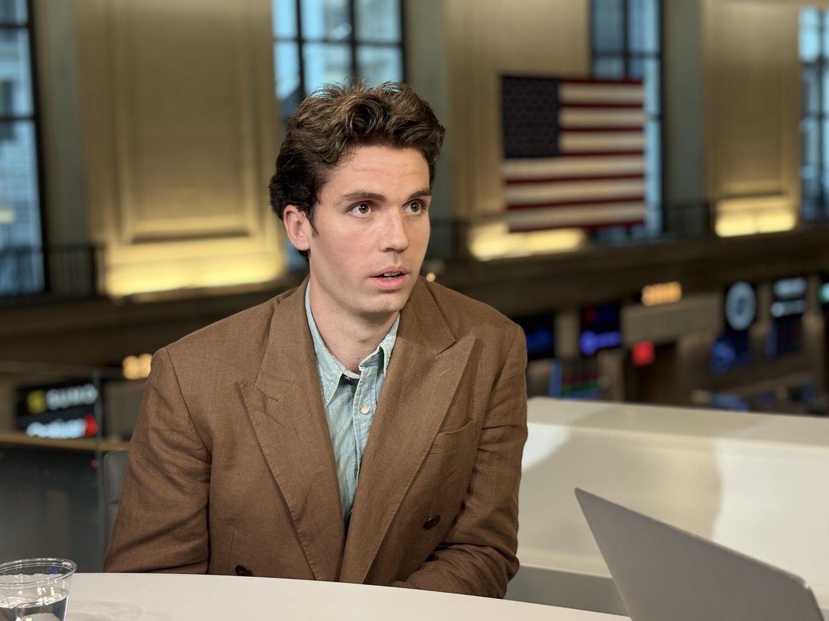 Dylan_Morri's tweet photo. Had the privilege of speaking at the NYSE the other week.
Was gonna post then but my x acct got hacked. 
Any case, was great to talk about manufacturing and powering datacenters responsibly with @StonePowerUS turbines.

 @theCUBE https://t.co/5AfEfEUqbP