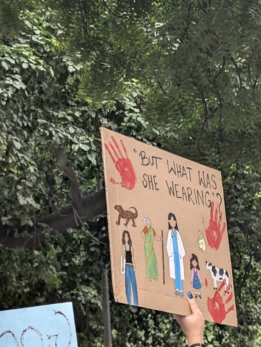ShreshthaBhada1's tweet photo. 2000+ DU Girls gathered for justice and freedom at north campus, DU🙌🏻 https://t.co/mD2Otm1ees