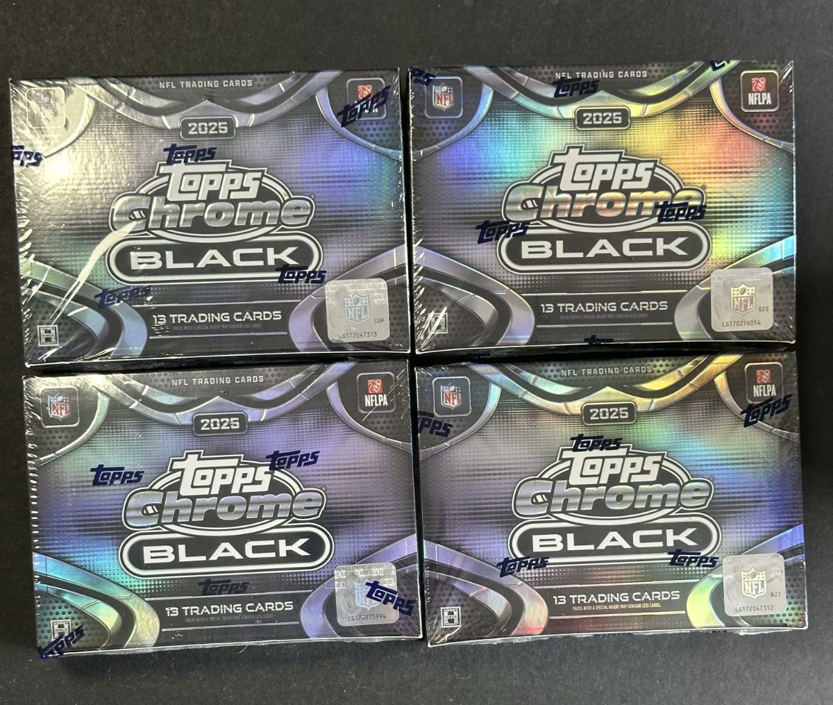 Neat_Rips's tweet photo. Chrome Black brings that premium look to football with rookies, color and autos to chase across all four boxes.
LOT of (4) 2025 Topps Chrome Black Football Hobby Boxes Sealed Cam Ward RC Yr
🔗 https://t.co/X8jOU3a7sY
#ad #ToppsChrome #NFL https://t.co/jTYVnFEmye