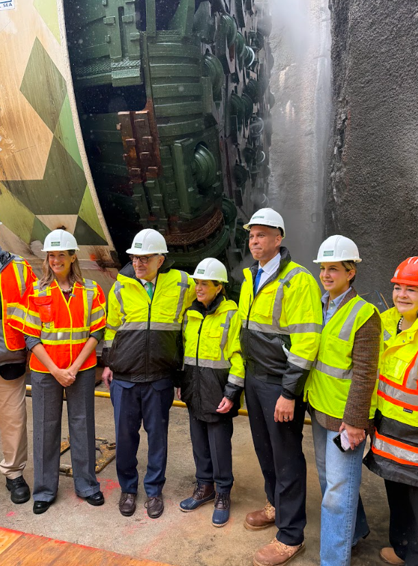 SenSchumer's tweet photo. Gateway is ALL SYSTEMS GO!

After repeatedly beating Donald Trump in his attempts to shut off federal funding for Gateway, we finally began boring the Hudson River Tunnel, the first new tunnel under the Hudson in over 100 years.

I've championed this project for over a decade, secured billions in federal funding for it, and can’t wait to see it improve the lives of millions of commuters in the NY/NJ area.

It was an honor to join @GovKathyHochul, @GovSherrillNJ, @SenBooker, members of the Gateway Development Commission, and union leaders to mark this momentous occasion.