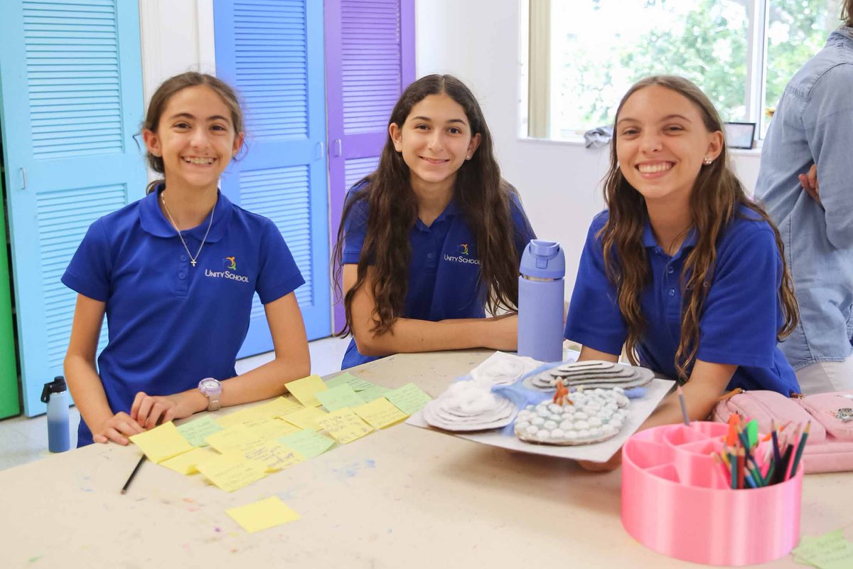 UnitySchoolFL's tweet photo. 💡 6th graders explore the past &amp; future! From Spanish postcards to 2276 tech prototypes and 3D National Park maquettes, see our middle schoolers lead the way Wed, 9/30 at 5:30 PM! 🚀🔗[Link] #UnitySchoolFL #America250 https://t.co/yPXbXJYEzr