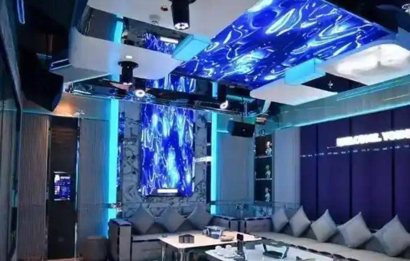 SantoGimenpt's tweet photo. Sing your heart out at KTV tonight! Fresh tracks, icy drinks, and non-stop fun waiting for you—don’t miss the vibe! https://t.co/D8Y7fUDQOf
