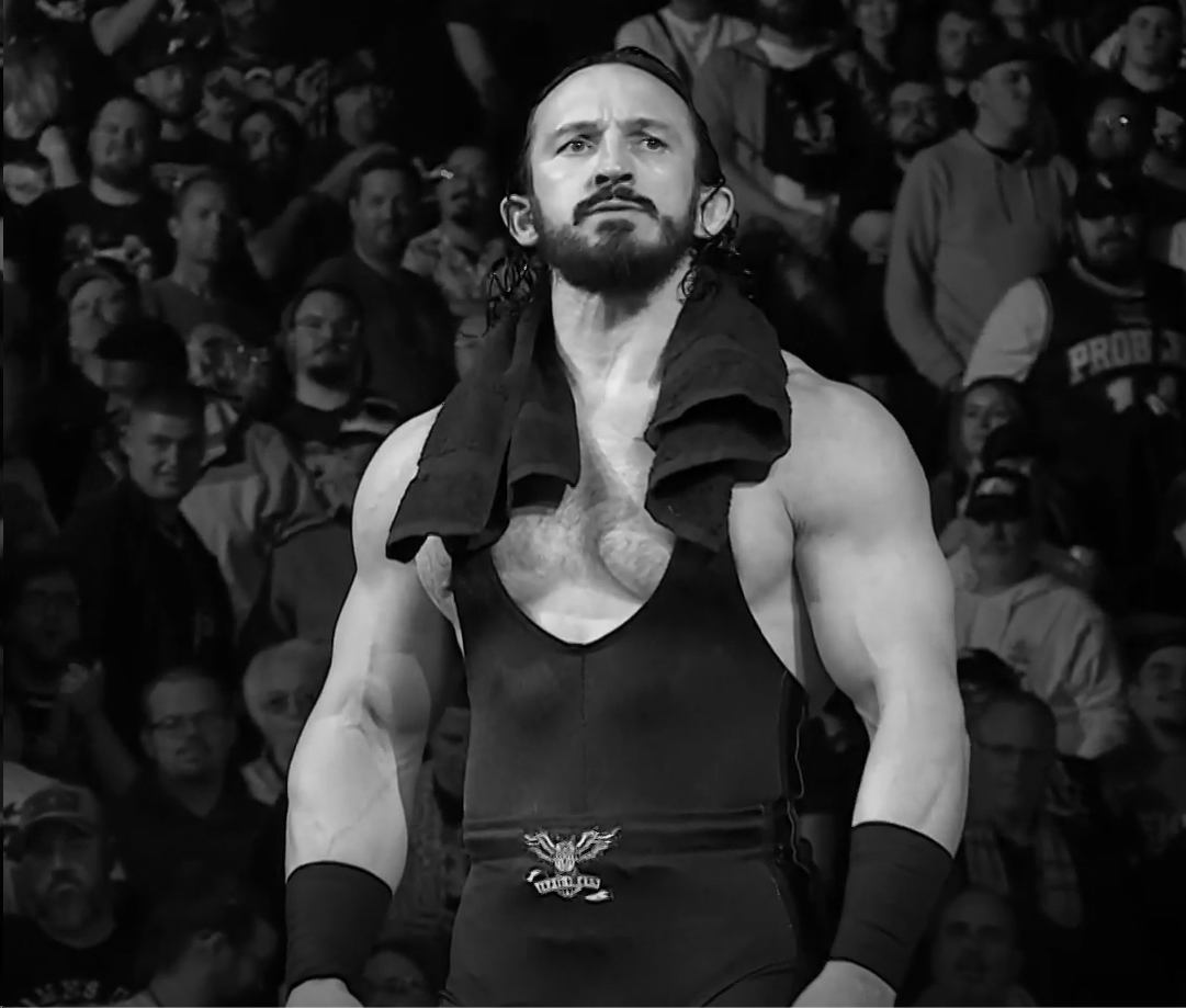 SupRisingStorm's tweet photo. I woke up this morning and the first thing I saw on my phone was a message from a friend saying "This broke me this morning". I couldnt believe it. I had no words. I was just devastated. Took me the entire day to find words. Pac was one of my favorite wrestlers 😢
R.i.P. legend😟 https://t.co/v2Z6cHsogx
