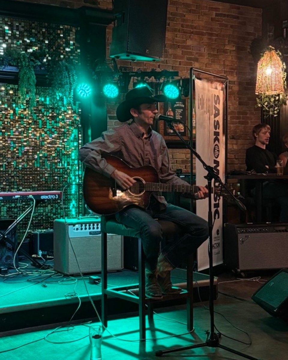 creativesask's tweet photo. Brittney had a blast celebrating at this year’s Canadian Country Music Awards! Creative Saskatchewan is a proud sponsor of this annual event, and we were thrilled to see Saskatchewan talent shine on the national stage, including Jess Moskaluke, The Hunter Brothers, and JJ Lavalee.