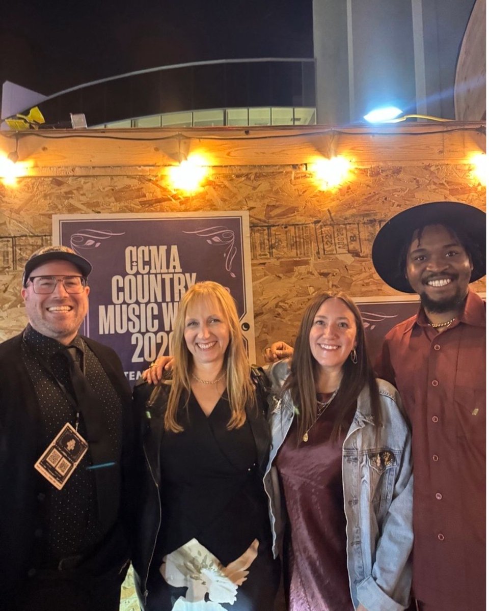creativesask's tweet photo. Brittney had a blast celebrating at this year’s Canadian Country Music Awards! Creative Saskatchewan is a proud sponsor of this annual event, and we were thrilled to see Saskatchewan talent shine on the national stage, including Jess Moskaluke, The Hunter Brothers, and JJ Lavalee.