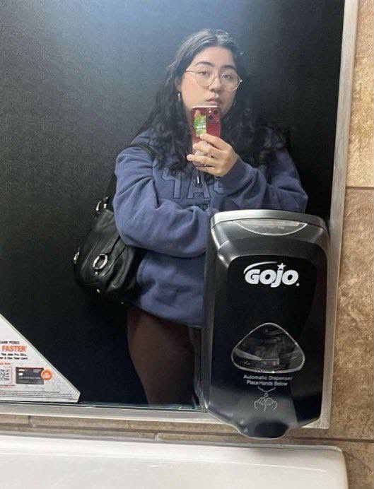 gboombos's tweet photo. Im obsessed with sharing my ex annelhy😵‍💫 #irl #irlsubmission #wankchat #expose #cuck cuck me to here https://t.co/35bcUBWNX2