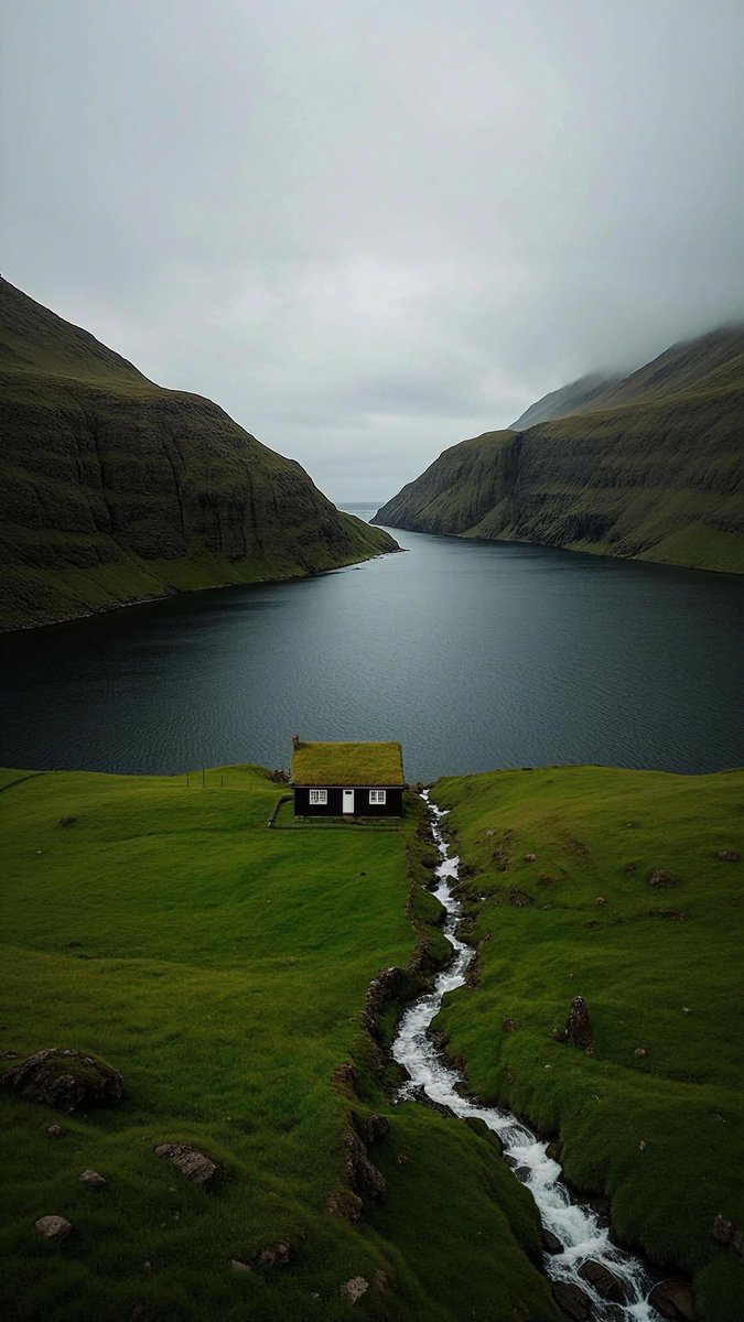 earthviewss1's tweet photo. Iceland 🇮🇸 https://t.co/fgujZmMZLm