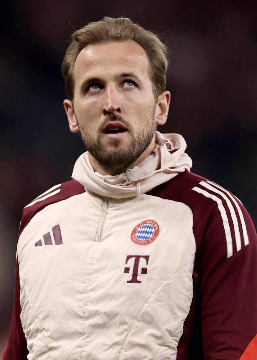 PolymarketSport's tweet photo. 🚨JUST IN: Harry Kane’s new Bayern contract talks include a Tottenham matching rights clause 

Spurs could match an offer if Bayern accept one from another club https://t.co/z9eZOxMxOn