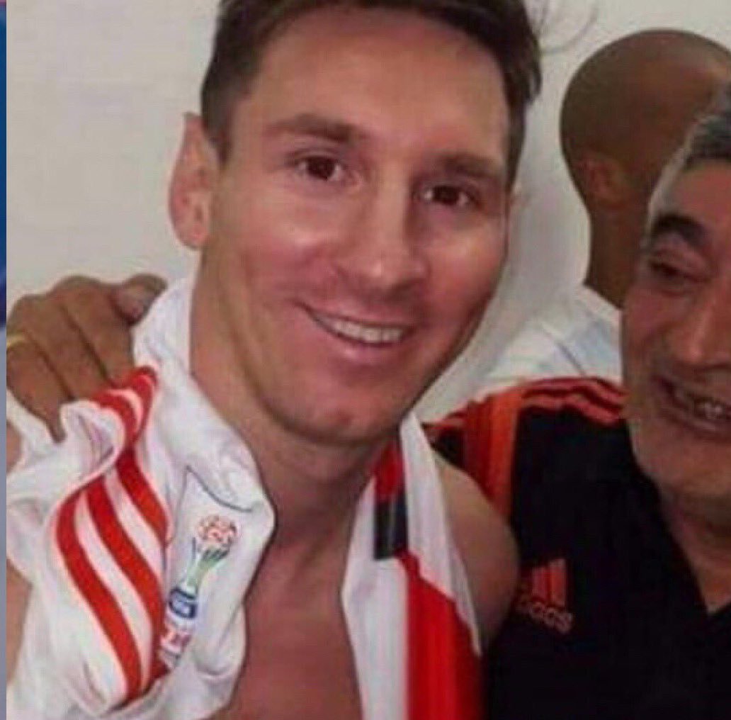 facupietro's tweet photo. Feliz dia para vos tambien 10 https://t.co/DaaDCmlMva