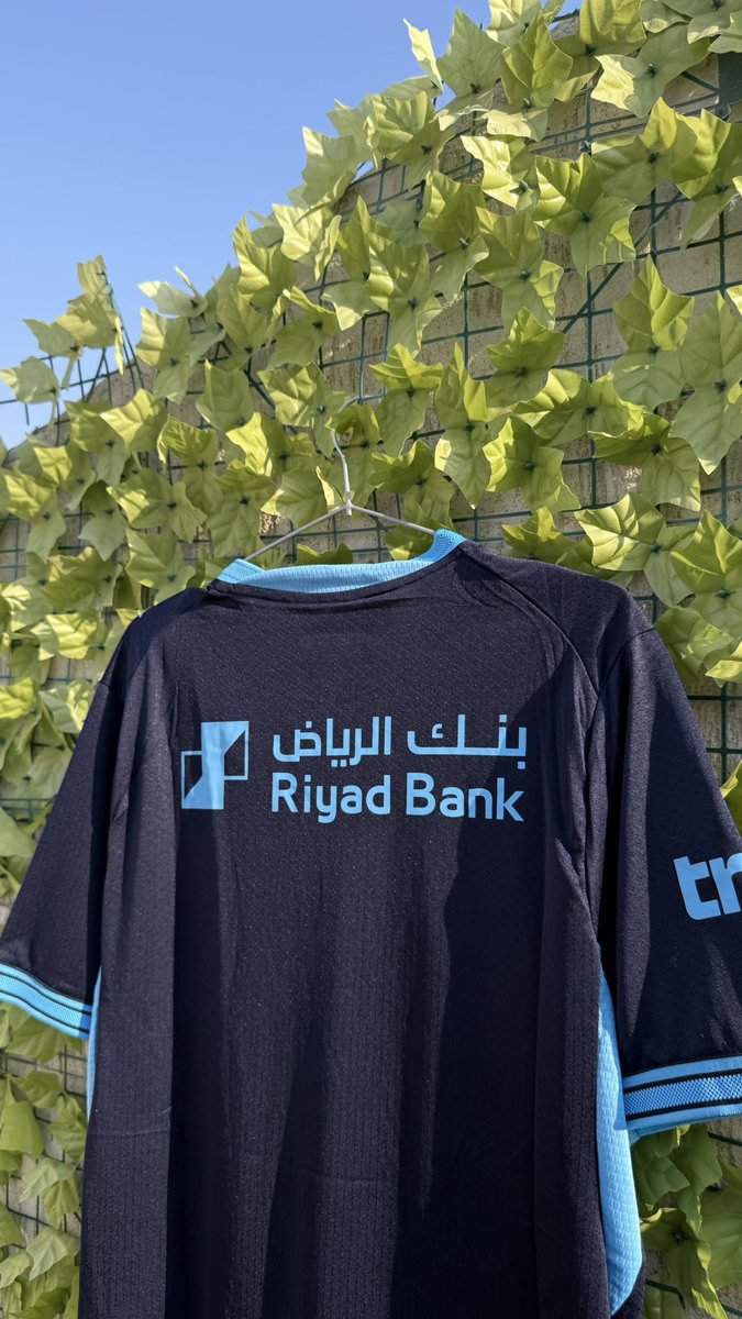 lukurymakres's tweet photo. تيشيرت #الهلال الثالث الجديد توفر بمتجرنا الاكتروني 

- فئة لاعبين 
- جميع الشعارات ربل
- بجميع الرعايات
- مقاسات الى XXL 

وعليه خصم لمدة يومين 13% 
يطلع لك ب 69 ريال بس! 🥶🩵

https://t.co/9LLuA5oQ3C https://t.co/BWzrxDuI8f