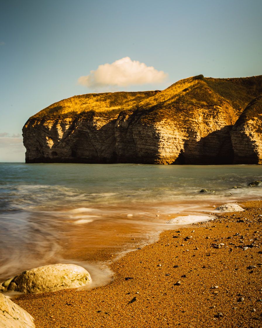 Picfair's tweet photo. 'Golden Coastal Cliffs' by lensalchemy-photography

📷: https://t.co/pb2rWQfkbY

#Picfair

_

Create your Picfair store today and join over 1,000,000 #Photographers selling their photos with their own website!
_

#photo #photooftheday https://t.co/UXoRQO7POh