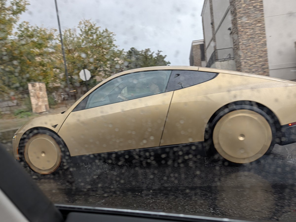 seanbentley05's tweet photo. The third cybercab I've seen in the last week. Lehi, UT. https://t.co/TG060p5iuf