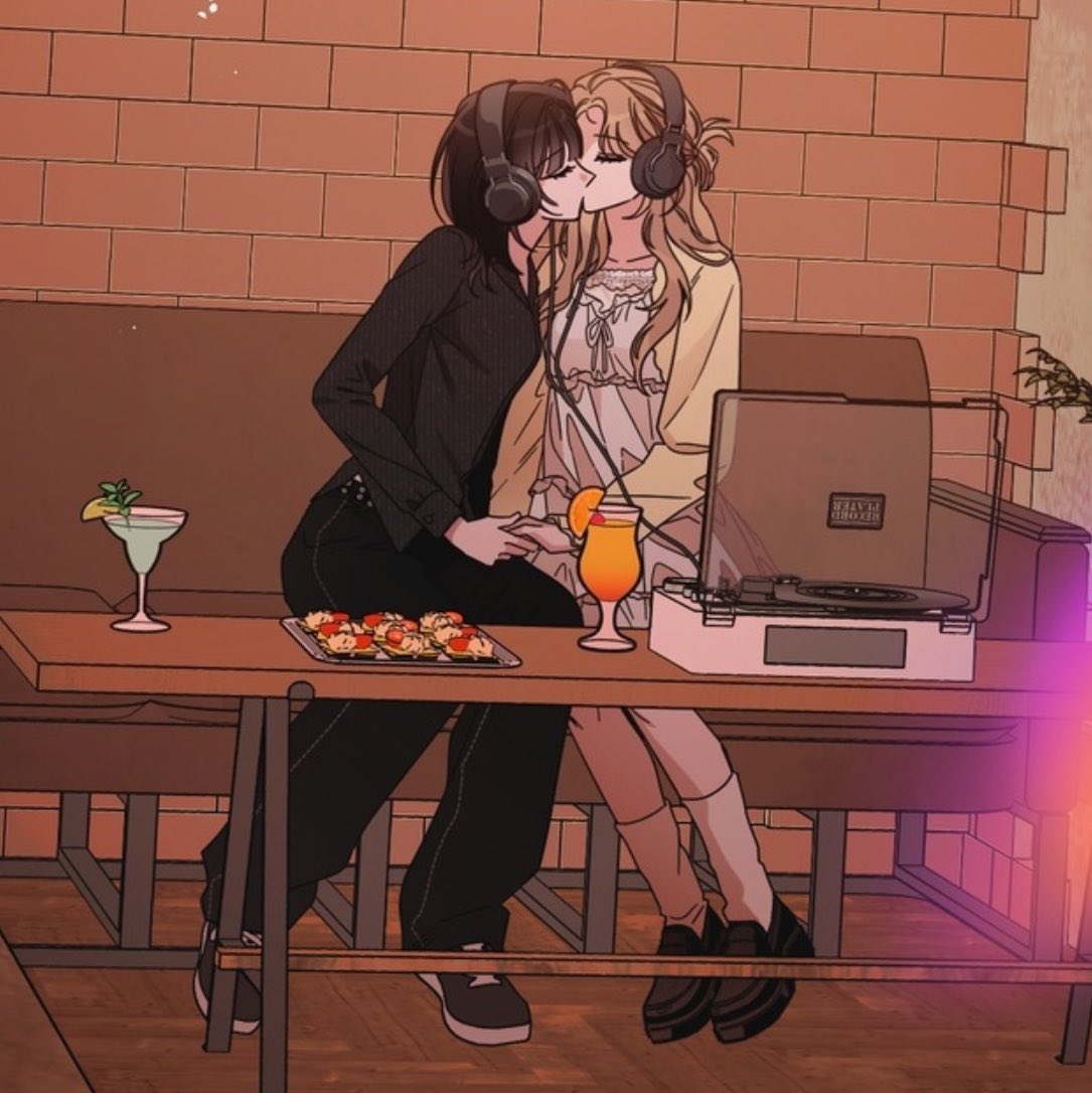 riojaneeer's tweet photo. SOOOO FUCKING BEAUTIFUL TOGETHER. THEY’RE GOING TO BE MU NEW PERSONALITY NEEEEEOOOOOOWWWW. 😫💓🥹 https://t.co/A8fhanmb0U
