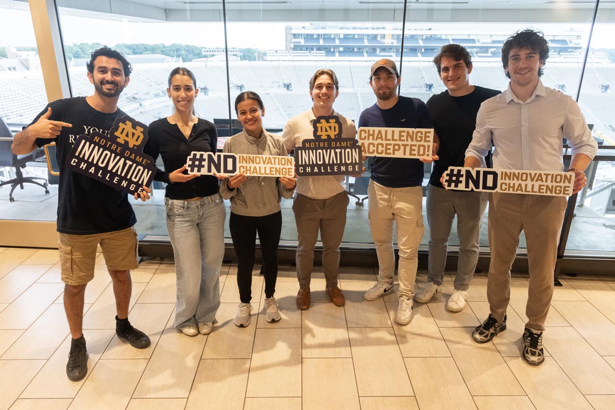 NDengineering's tweet photo. Nearly 320 students. 60 teams. One #NDInnovationChallenge.
Four weeks in, teams are learning from experts, taking part in hands-on experiences at Notre Dame Stadium, and refining ideas for real-world impact. 💡

See how the Challenge is taking shape: https://t.co/EdXlDIiHdW https://t.co/Ys7rKF0Ie6