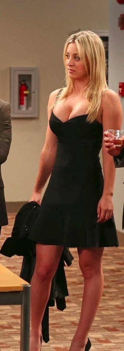 cineculture_x's tweet photo. Kaley Cuoco as the character Penny Hofstadter in a scene from the hit sitcom The Big Bang Theory https://t.co/vMOM2t5og9