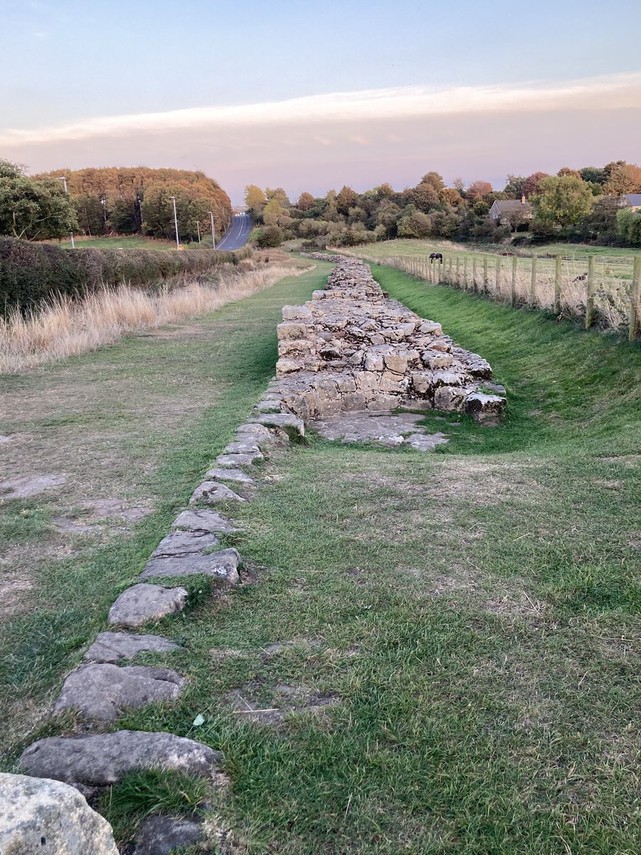 DBcornerofweb's tweet photo. A brilliant meander across abbeys and the Pennines - followed by Dinner on the wall and a small bottle of red wine - don’t mind if I do! Cheers 🍷
#leavenotrace #vanlife https://t.co/YdZtDlBsa9