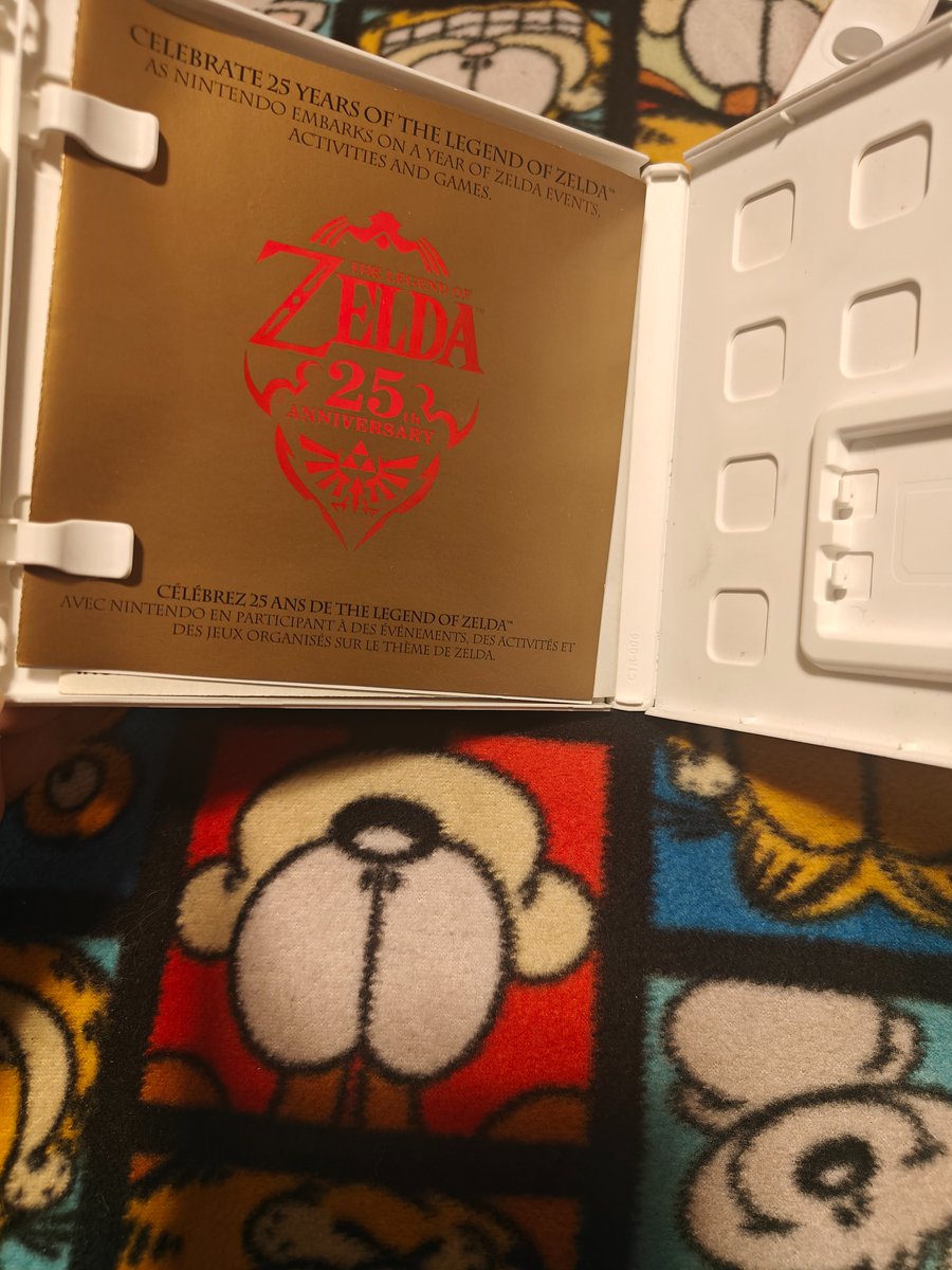 Sora_snow_wolf's tweet photo. @AustinJohnPlays People: I want the Ocarina of Time remake

Me: I have the ocarina of time remake already https://t.co/WGDdUrQwlm