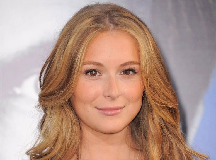 LifeNewsHQ's tweet photo. Spy Kids Star Alexa PenaVega Says She’s “Hardcore Pro-Life” https://t.co/wNbdgIJ3Gi https://t.co/lKjWeY67Zf