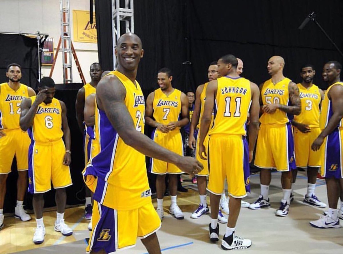 timelesssports_'s tweet photo. 2013 Lakers Media Day. https://t.co/L9JHwkwu5e