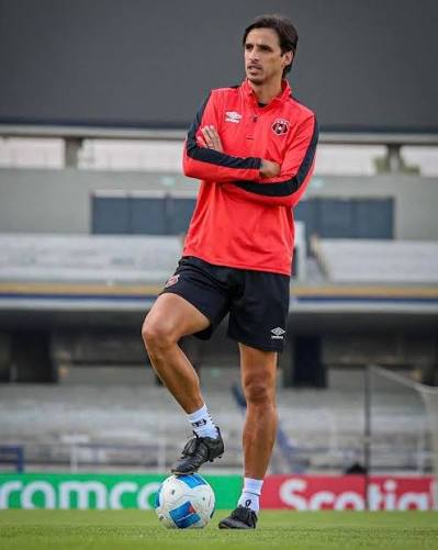 DaniJ_cr's tweet photo. Bryan Ruiz será el nuevo técnico interino de la Selección Nacional 🇨🇷⚽ https://t.co/dsRBEBS3BT
