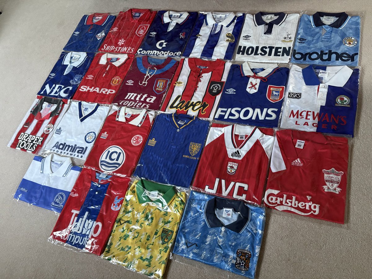 JonahSport's tweet photo. Finally completed my 1992/93 inaugural Premier League collection of all 22 team’s home shirts!! 🏴󠁧󠁢󠁥󠁮󠁧󠁿⚽️💥💪 @Slatsman @toy_toys_shirts @Showboatkits @grannysfootball @TunisianShirts https://t.co/WhFyVimZnk