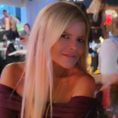 aysu_ce's tweet photo. #YeniProfilResmi https://t.co/KSXGdrvOg7