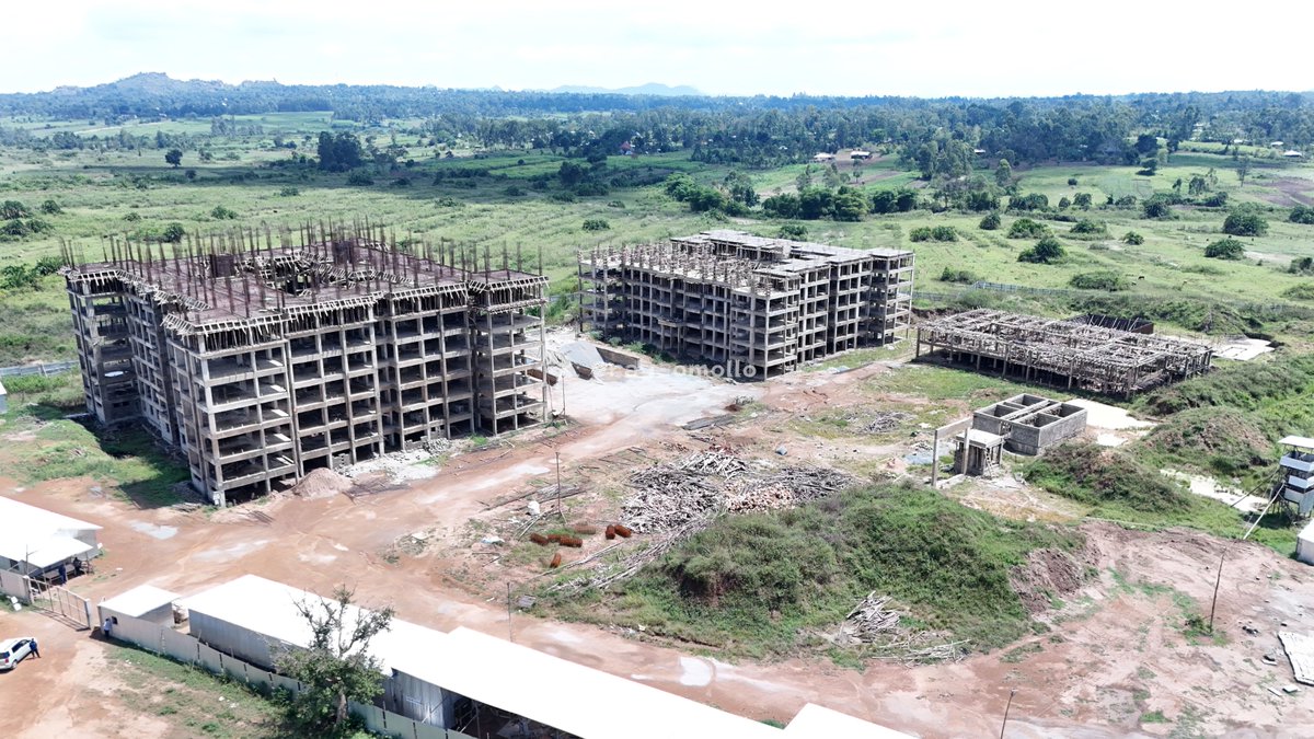 ray_omollo's tweet photo. As university enrolment continues to rise, the Government is investing in infrastructure to accommodate the growing number of learners and expand access to quality higher education. 

At Alupe University, the response includes two modern hostel blocks being developed under the Affordable Housing Programme (AHP). 

The project will provide 840 units with capacity for more than 2,000 students, offering safe and affordable accommodation close to learning facilities.

The hostels will feature studio, double and quad rooms, alongside shared kitchens, laundry areas, lifts and other essential amenities. 

Beyond easing pressure on existing accommodation, the development will lower students' daily living costs, create employment and support local businesses during construction.

The State Department for Interior and National Administration is also working with the university and local security teams to maintain a safe environment around the institution, enabling students to learn, live and participate in university life with greater security.