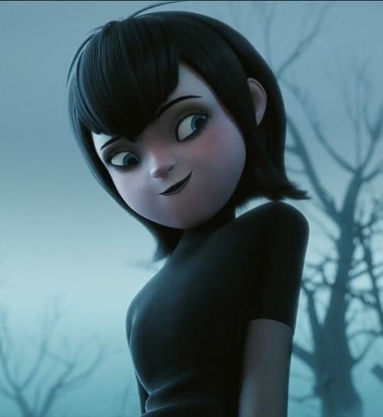 luxxcvntydreamz's tweet photo. She caused the gentrification of goth girls https://t.co/ijrqiwKJ8Q