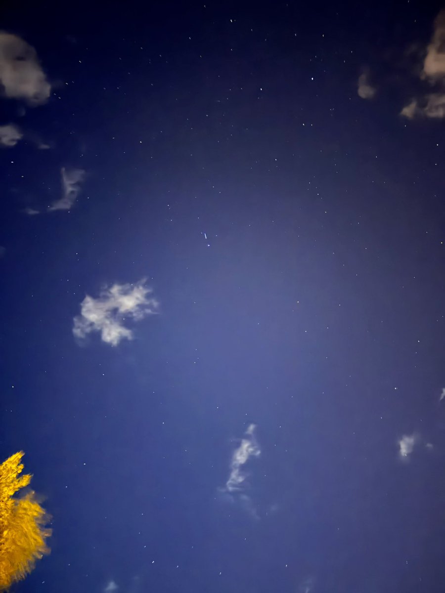 moderntimewitch's tweet photo. 🌛💛🌟 https://t.co/S92RsZskJw