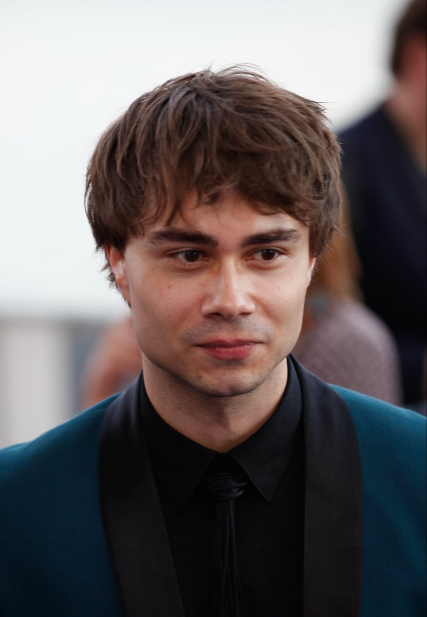 oi_mpintedes's tweet photo. O Alexander Rybak της Κοζάνης #gntmgr https://t.co/KYj8YRQBWa