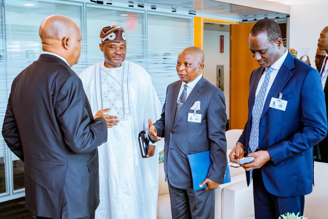 officialSKSM's tweet photo. Nigeria and the Netherlands have agreed to deepen collaboration to improve financial inclusion across different levels of Nigerian society.

Under the arrangement, the Netherlands will leverage its expertise and experience in financial health to support programmes implemented by Nigeria on financial inclusion.

This was part of the resolutions reached during a bilateral meeting between Vice President @KashimSM and the Queen of the Netherlands, Queen Máxima, in New York, United States.