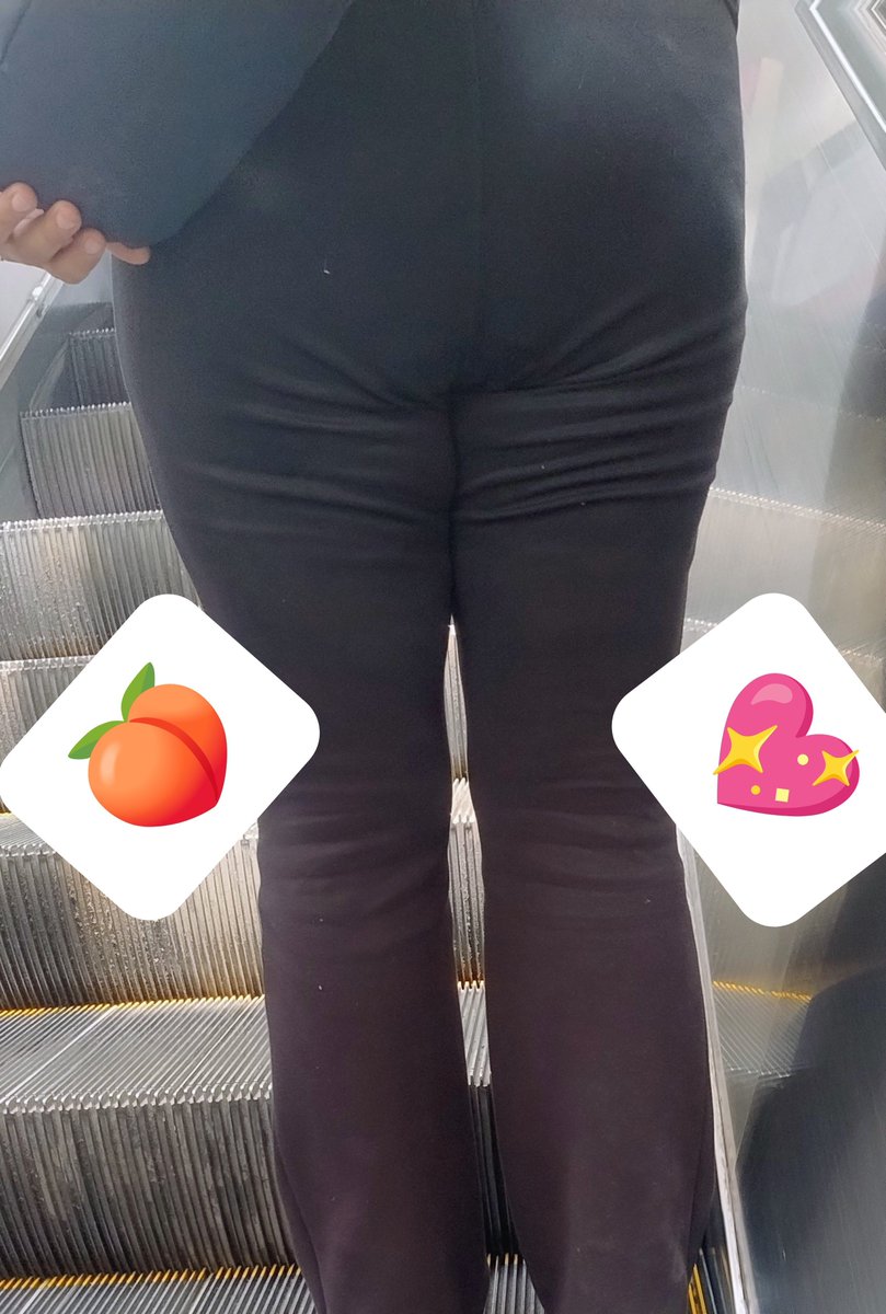 BiancaPrez25514's tweet photo. 😋😋🍑💖 https://t.co/8oTJzUJGGl