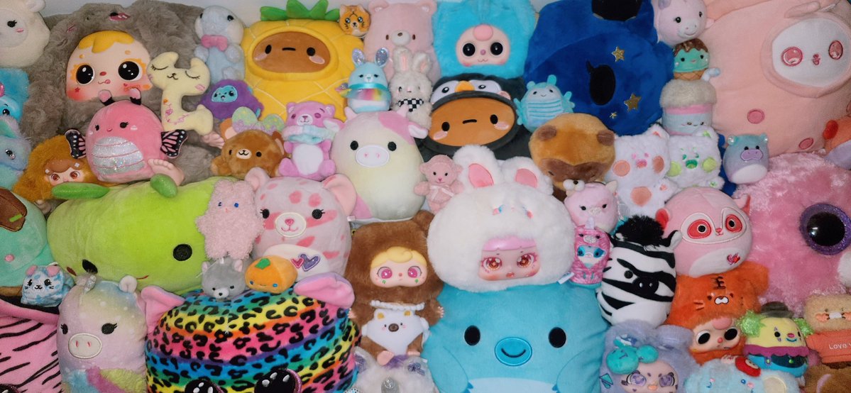 Miichel701's tweet photo. #smoko #smokopotato #tayto #taytopotato #stuffedanimal #kawaii #toys #toy #collection #collectibles #toycore #toywave #collector #toycollector #toyroom #aesthetic #plush #plushies #stuffedanimals #stuffed #plushcore #toycollection #figure #figures #blindbox #blindbag #myroom https://t.co/qTyggvwvvn