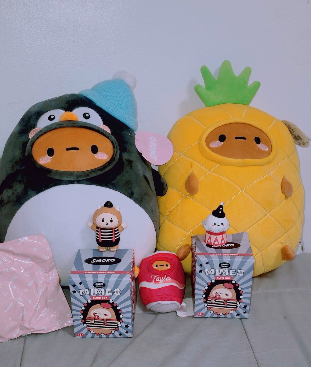 Miichel701's tweet photo. #smoko #smokopotato #tayto #taytopotato #stuffedanimal #kawaii #toys #toy #collection #collectibles #toycore #toywave #collector #toycollector #toyroom #aesthetic #plush #plushies #stuffedanimals #stuffed #plushcore #toycollection #figure #figures #blindbox #blindbag #myroom https://t.co/qTyggvwvvn