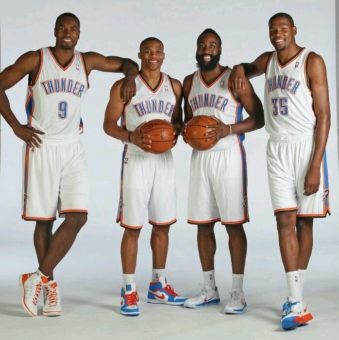 LegionHoops's tweet photo. Stephon Castle and Dylan Harper don’t believe the Spurs will collapse like the 2012 Thunder because they don’t have egos:

“They had strong-ass egos in that locker room… That’s why we’re so good. We’ve got 8 people on the team that, if we all had an ego, we wouldn’t blend together.”

(via @GQMagazine)