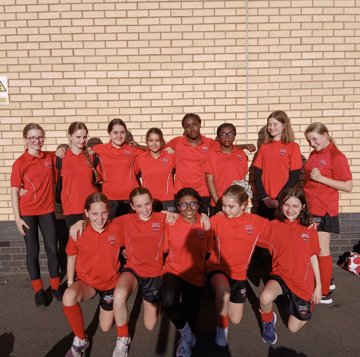 TrinityHighPE's tweet photo. Yr 8 girls travelled to Chorlton High for a close netball game. They led for 3 quarters but just missed out 6–5 to a final goal before the whistle.
OPOM – Hella 🌟
CPOM – Esther & Amber 🌟
Big improvement, keep working hard and improving girls! #TeamTrinity #oneteam https://t.co/4eOpEoaKWJ