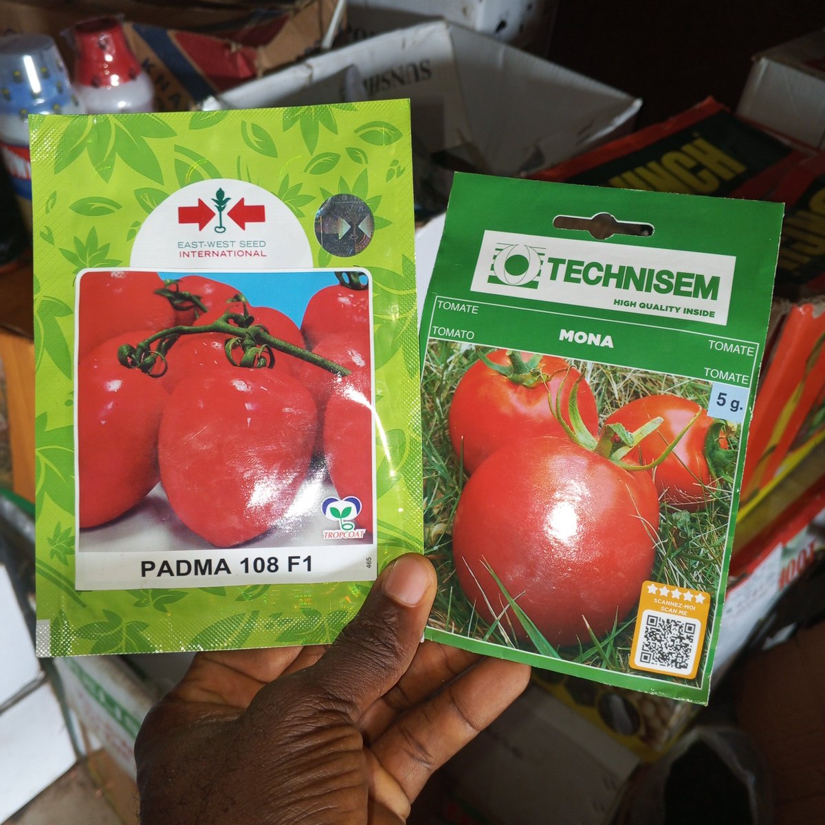 FirstKingEntert's tweet photo. Someone i know wanted to "Patronize" me last weekend , he is a Newbie farmer! So he asked about the price i sell the products he wanted, i gave him my best fair price because of our relationship. He said he will make payments today being Monday so that i can send it to him. https://t.co/wVlid91MHT