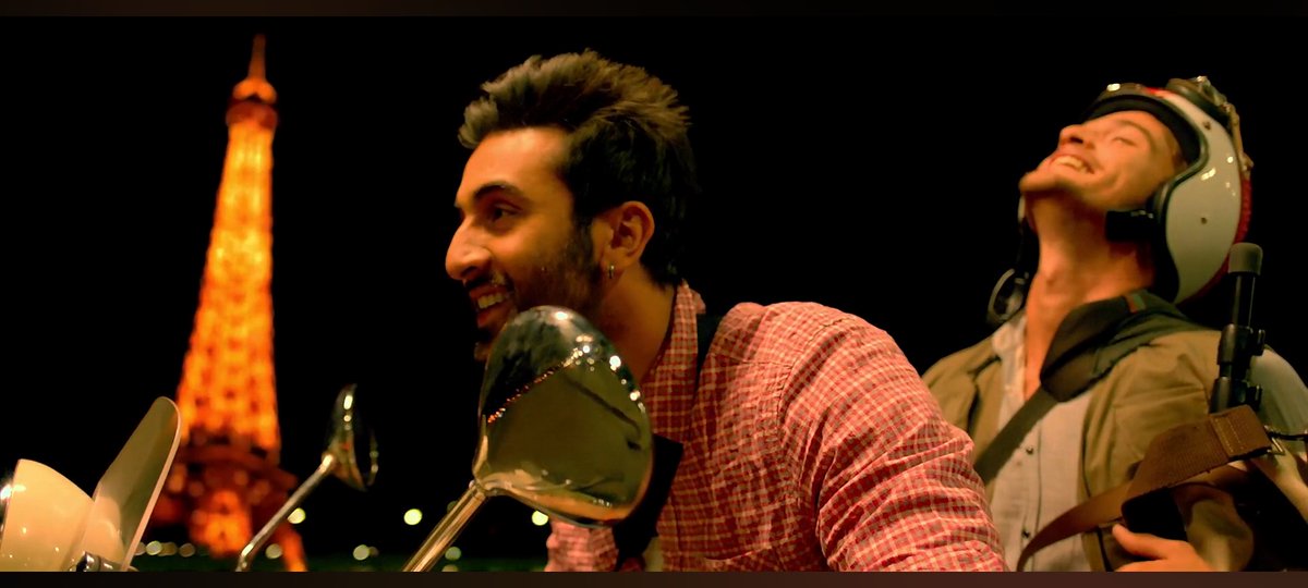 zehnaseeebb's tweet photo. this scene immediately reminded me of bunny speeding away on his bike in yjhd 😭except here it's our seher and mahid niyaazi. WELL parth is pretty much our bunny anyway soo-

#SeherHoneKoHai #Maher #ParthSamthaan #BhavikaSharma https://t.co/YbLAprWVlt