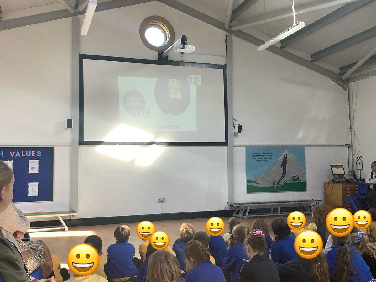 EdgeHade's tweet photo. This afternoon we all joined together for a live assembly about Benedict’s Law. We learnt about the things people can be allergic to, what the signs of a reaction may look like and how to help someone who may be experiencing a reaction. We learnt the word ‘anaphylaxis’. https://t.co/6qdChRRnl0