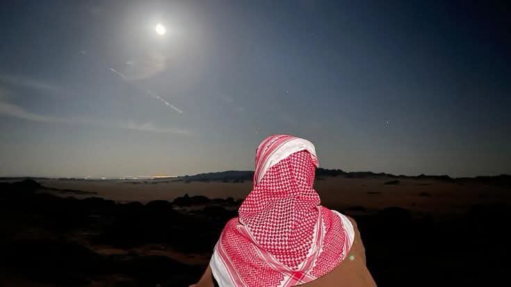4__10eli's tweet photo. "سيأتيك من تدبير الله ما يُنسيك حيرتك".

#نبض_الوناسة_للدعم https://t.co/fR12rZcZjW