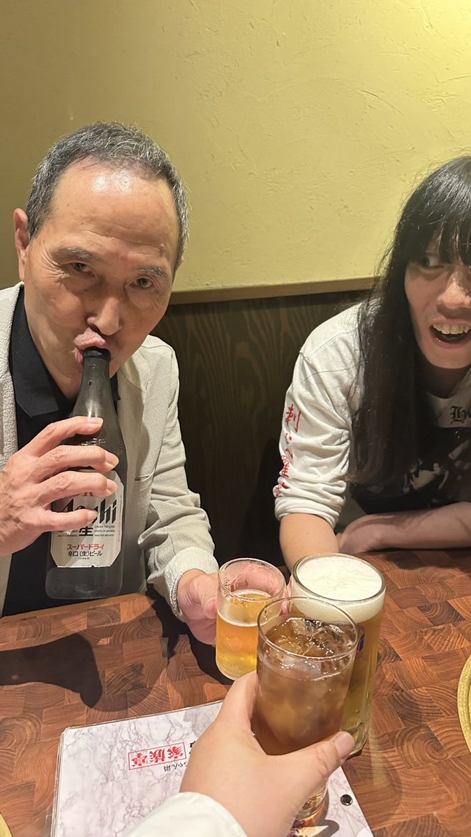 SATOMIMASATO's tweet photo. 午前2時30分解散
あかんわ　ともやす
あれ   タンク(シンクタンク)
写ってない？

ほんまに　ともやすOUT！
何でこんな姿？

お越しの皆様　ありがとうございました。
ザ・ぼんちは　NGK 元気でやります😀 https://t.co/fAG7NZAWHh