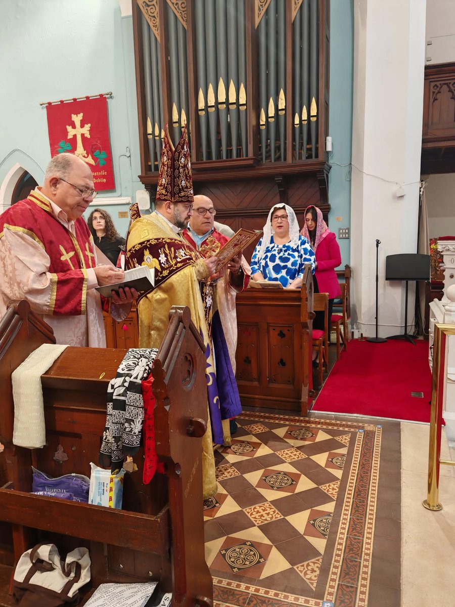 ar_churchuk's tweet photo. On Sunday, 27 September, the Armenian community in Ireland gathered at Christ Church in Dundrum to celebrate the Feast of the Holy Cross of Varag.

👉 Read more at https://t.co/aXx9lY4w3Z

#armenianchurchuk #armenianchurch #holycrossofvarag #holycross https://t.co/Q75ruP0mWf