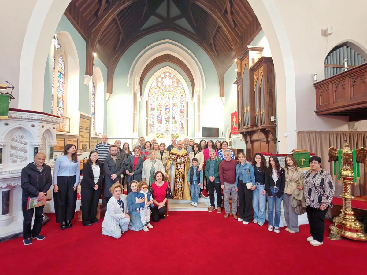 ar_churchuk's tweet photo. On Sunday, 27 September, the Armenian community in Ireland gathered at Christ Church in Dundrum to celebrate the Feast of the Holy Cross of Varag.

👉 Read more at https://t.co/aXx9lY4w3Z

#armenianchurchuk #armenianchurch #holycrossofvarag #holycross https://t.co/Q75ruP0mWf