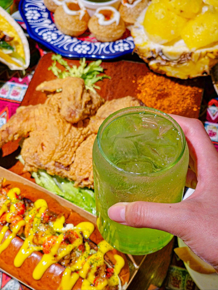 Beaumont1tpc's tweet photo. Feliz Día de la Independencia! Disfruta nuestro menú especial con arepas rellenas y ponche criollo para celebrar como se debe. https://t.co/mYsxwEiZKS