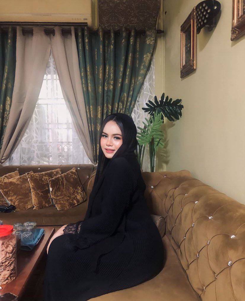 vzourts's tweet photo. u nak tengok tetek tak ? i tgh on vc skrng 
jom join telegram https://t.co/9jy1ClXmlr

#bicarasg #bicararasasg #melayusingapura #melayusg #muslimsg #muslimsingapura #orangmelayusg #wargaemas
#melayutudung #melayubogel #melayuboleh #awekmelayu #awekbogel #sexvideocall #aweksangap https://t.co/zt2h1SRhPR
