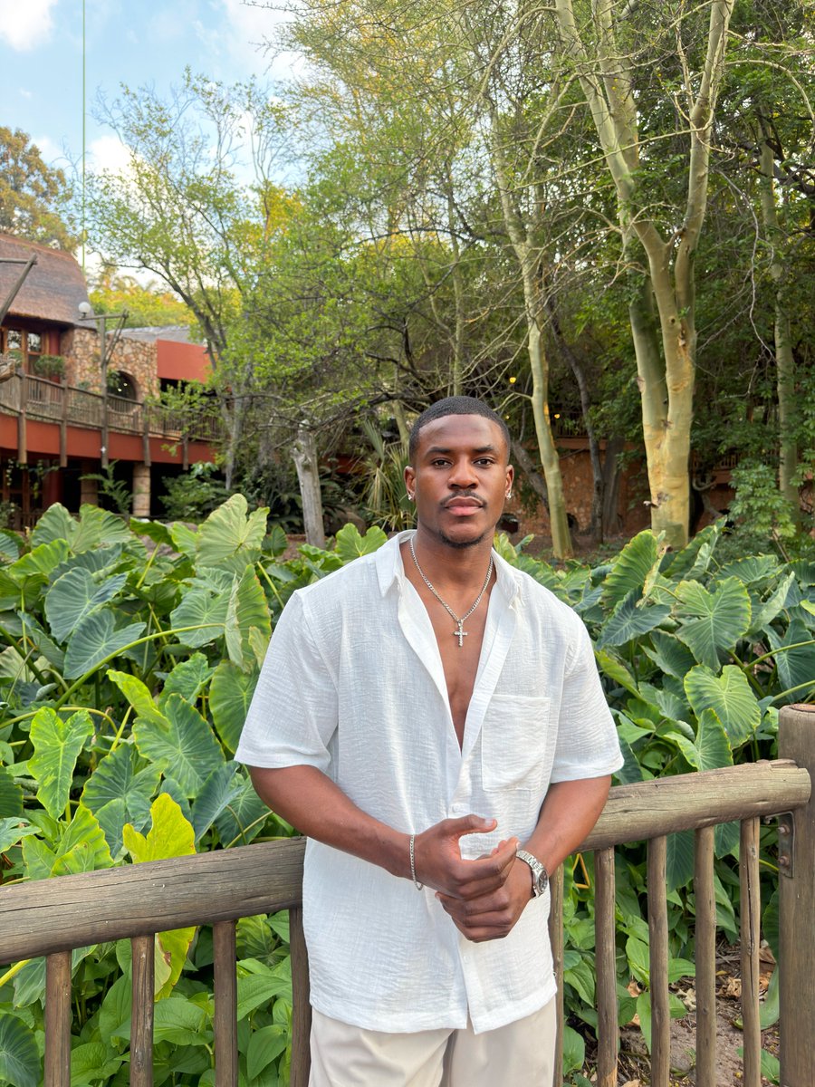 sidneywonder_'s tweet photo. 🌴 https://t.co/Z9xCwfrIi8