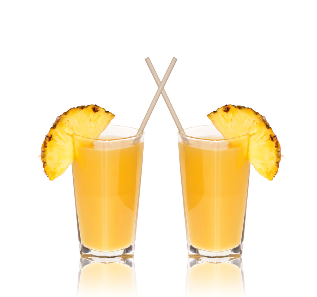 IleneCawk's tweet photo. Hoy te enseo a hacer un refresco de pia con solo 3 ingredientes: pia fresca, agua y un poquito de azúcar. Sano, rápido y delicioso! #RecetaRápida， https://t.co/YPrCKbyKqq