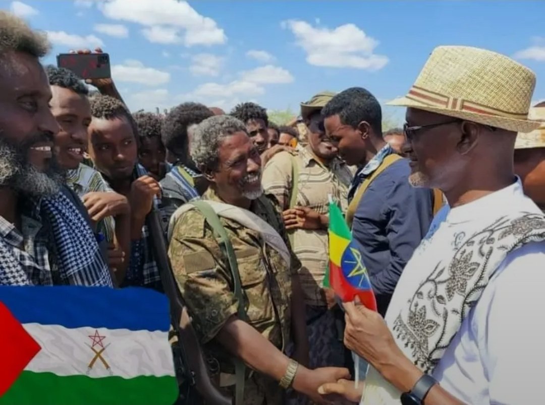 ibnulafar's tweet photo. የአፋር ክልል ፕሬዚዳንት አቶ አወል አርባ ከአልጀዚራ አረብኛው ክፍል ጋር ባደረጉት ቆይታ የሻብያ ጦር ወደ አፋር ክልል መግባቱን ይፋ አድርገዋል። የክልሉን 36ሺህ ስኩዌር ስፋት ያለውን ቦታ መያዛቸውን ጠቅሰዋል። https://t.co/CNw3VkIHfQ