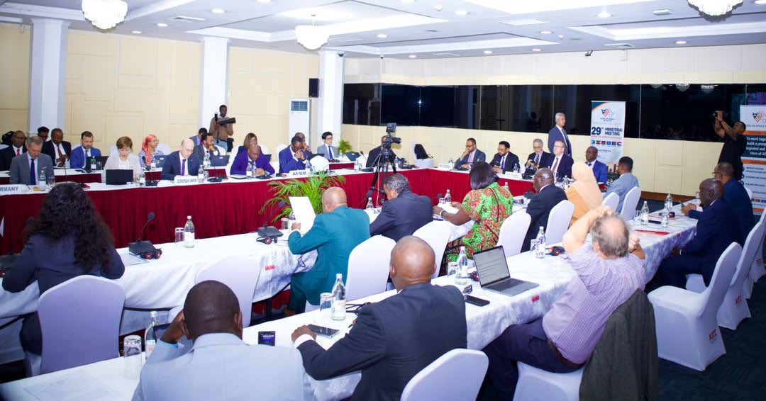 BihiEgeh's tweet photo. Today I chaired the 29th meeting of the Horn of Africa Initiative ministerial meeting in Nairobi. The meeting  focused on advancing trade in the Horn and ensuring economic development for all our people. Regional integration is key to stability and building a resilient future in the Horn of Africa. I thank all our member governments and the valuable development partners for their effective participation and implementation of the priority Pillars.