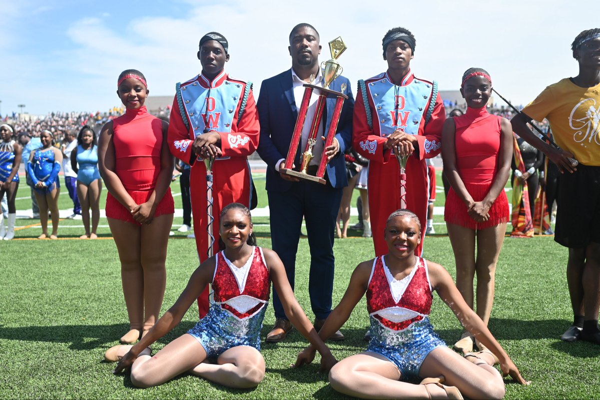 DWCarterHS's tweet photo. We are proud of our Carter Band @dwccband Auxilary @dwc_mffa and Dance Line @thecartercalicos for showing up and showing out at the Dallas Bands United Battle of the Bands. 

2nd Place Division II Overall Band 
Best in Class Drum Line 
•
#TooBadTooBold #CarterCowboys https://t.co/iMy3R0BLl8